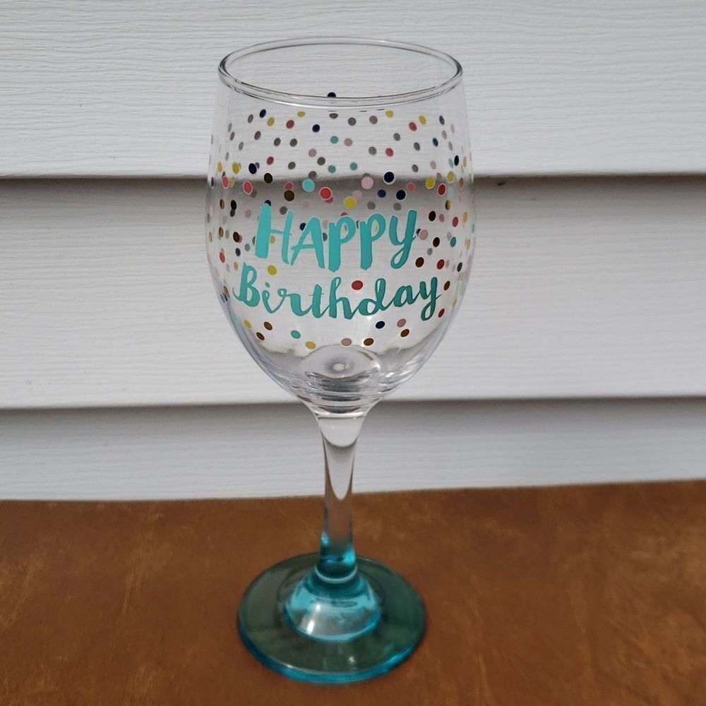 NIB Festive HAPPY BIRTHDAY Confetti 13.5 oz Blue Stemmed Wine Glass